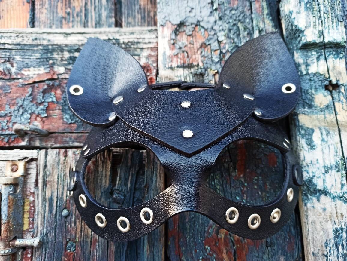 Woman Cat Mask, Mask, Cat mask, Leather Mask, foxy leather mask, fox mask.